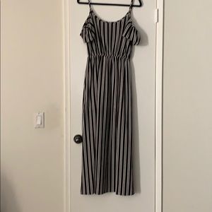 M-slit Maxi Dress